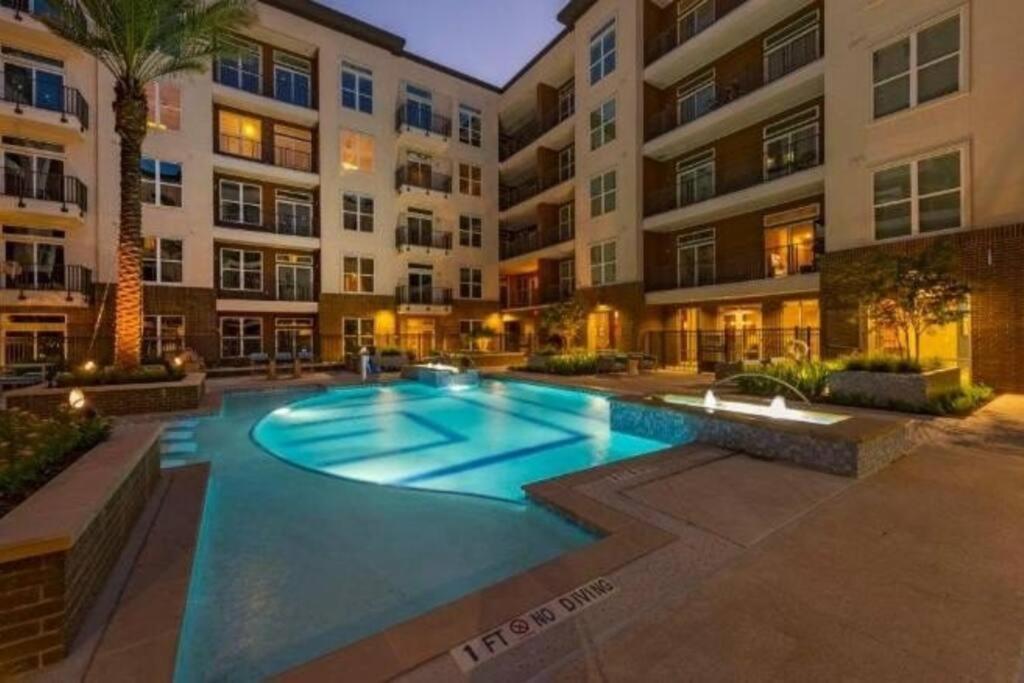 Sodo City Gem: Rooftop Skyline Pool Parking Wi-Fi Хьюстон Экстерьер фото